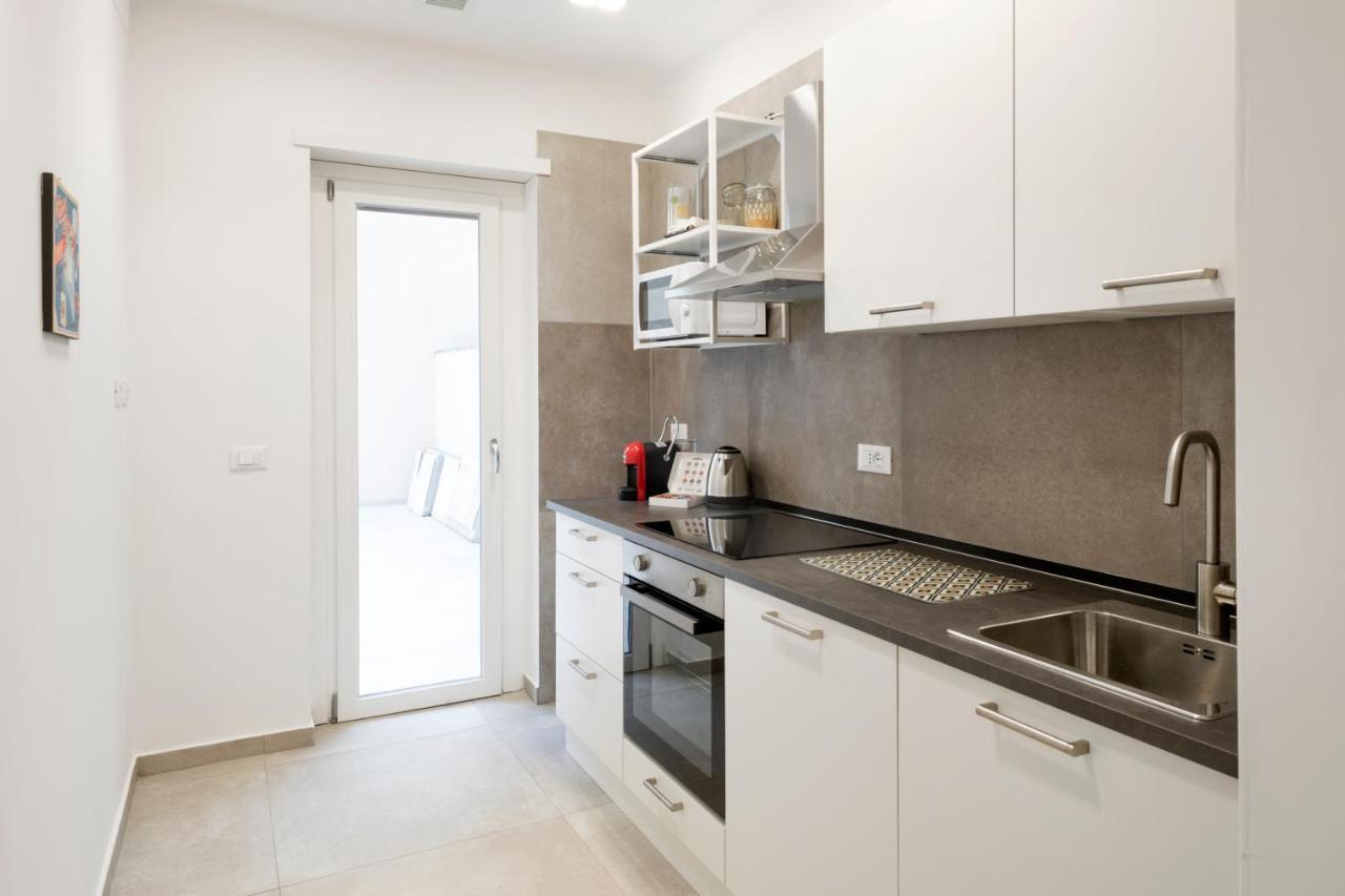 Easystayrome 10 Pax 3 Baths 1 Min From Metro エクステリア 写真